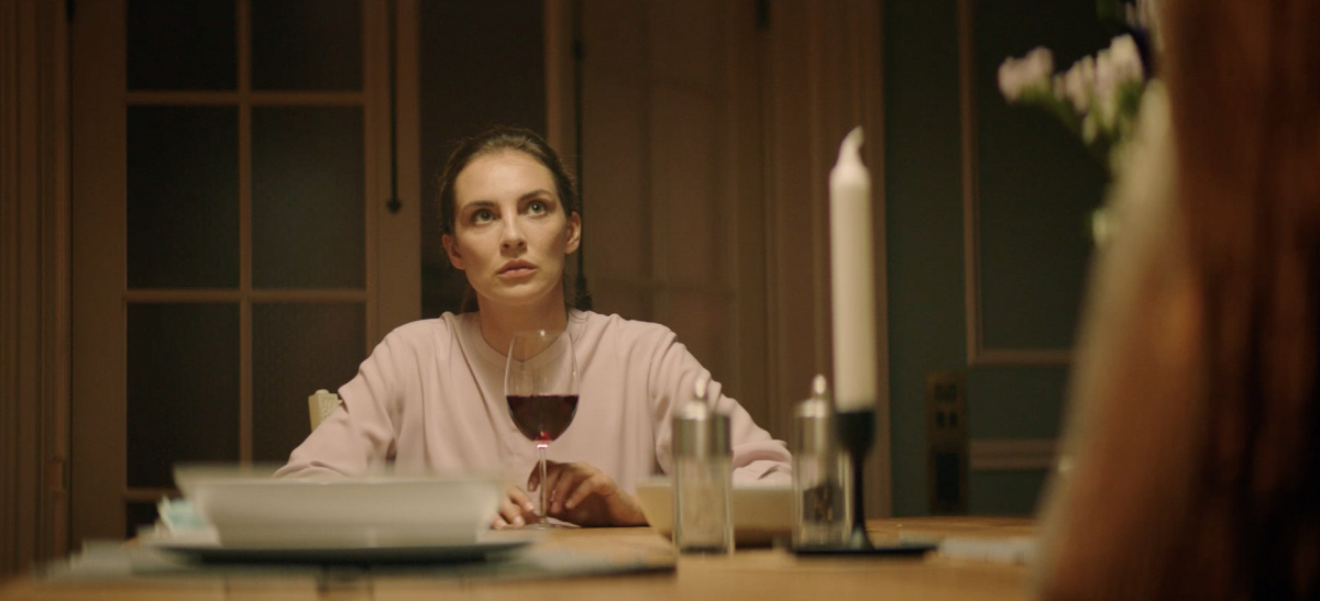 Кадры из Жертва (2019)