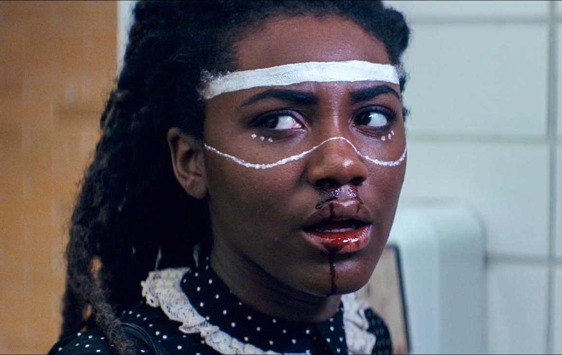 Кадры из Ножи и кожа (2019)