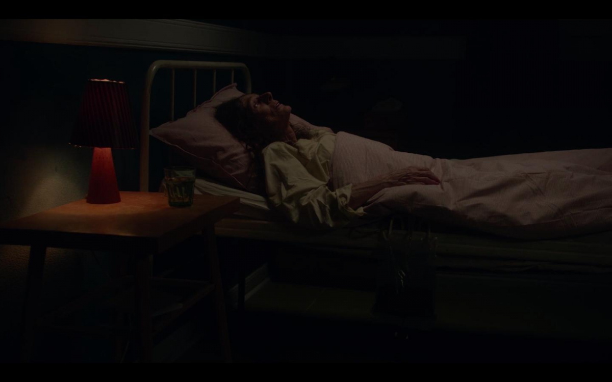 Кадры из Преследуемые призраками (2018)