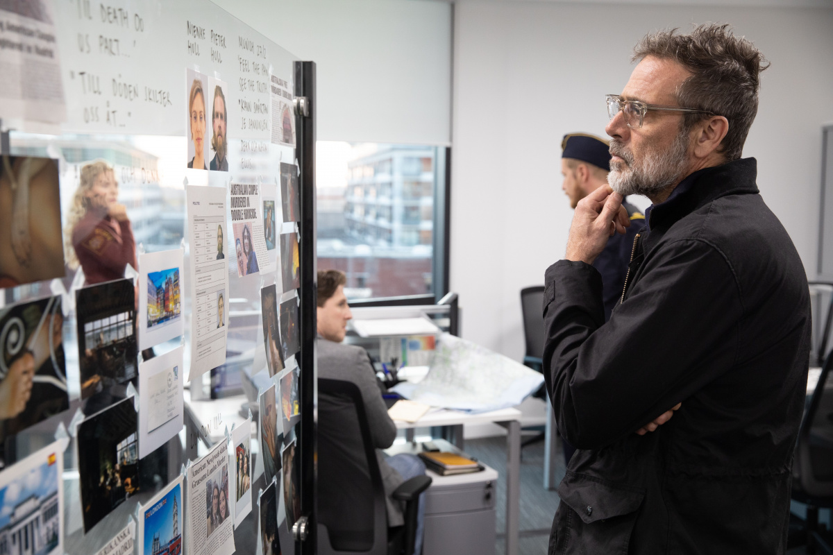 Кадры из Убийства по открыткам (2020)