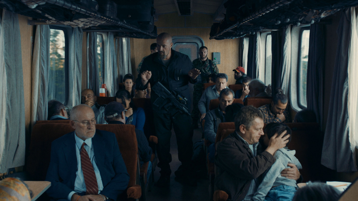 Кадры из Найти и уничтожить (2020)