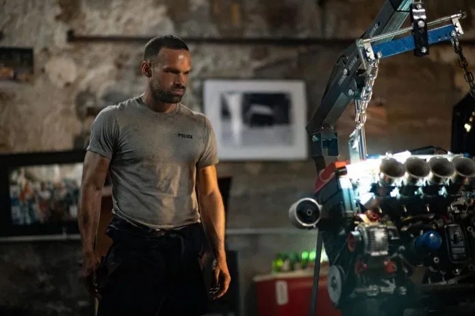 Кадры из Шальная пуля (2020)