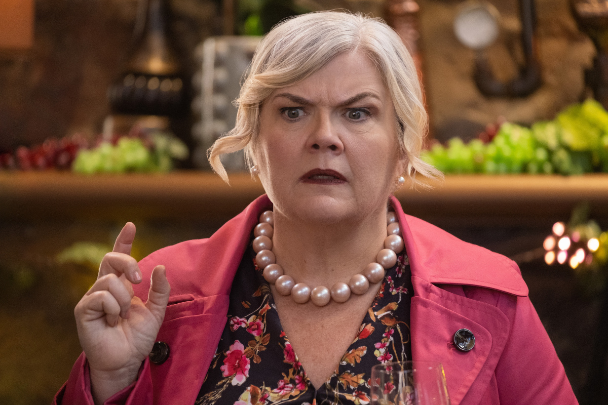 Кадры из Убийства Мэйплворт (2020)