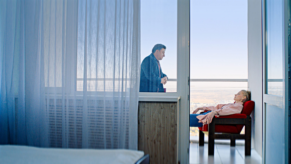 Кадры из Любовь без размера (2020)