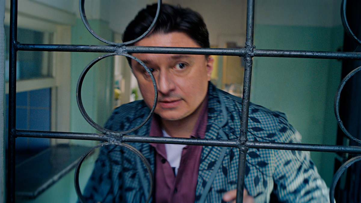 Кадры из Любовь без размера (2020)