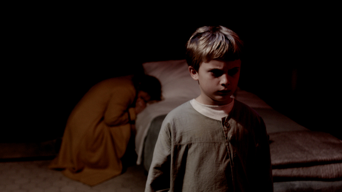 Кадры из Омен. Наследие (2019)