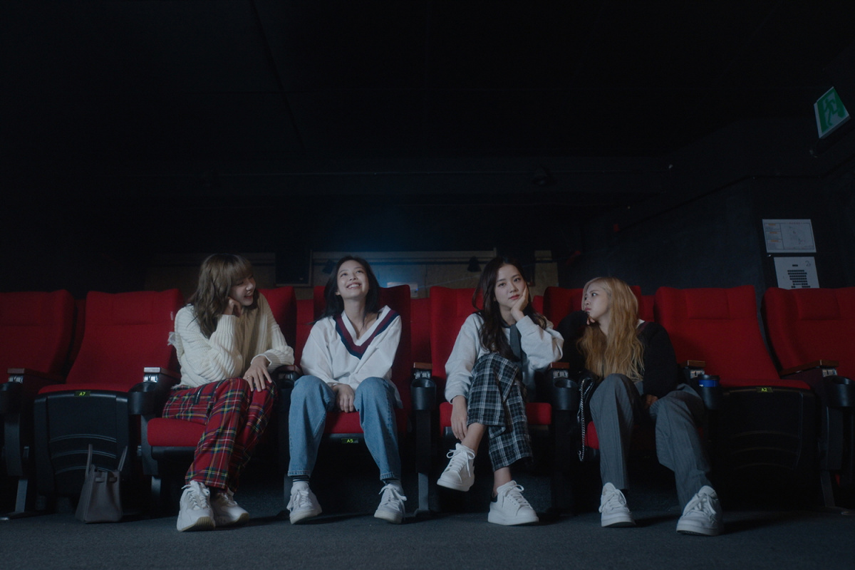 Кадры из Blackpink: Зажги небо (2020)