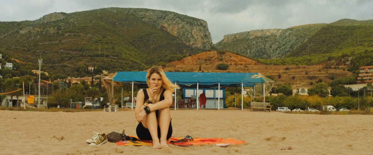 Кадры из Дай мне упасть (2018)