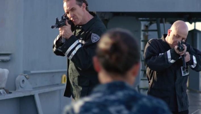 Кадры из Мегалодон (2018)