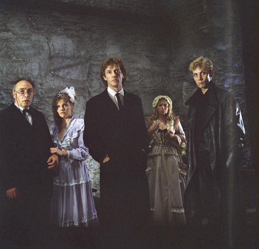 Кадры из Убить дракона (1990)