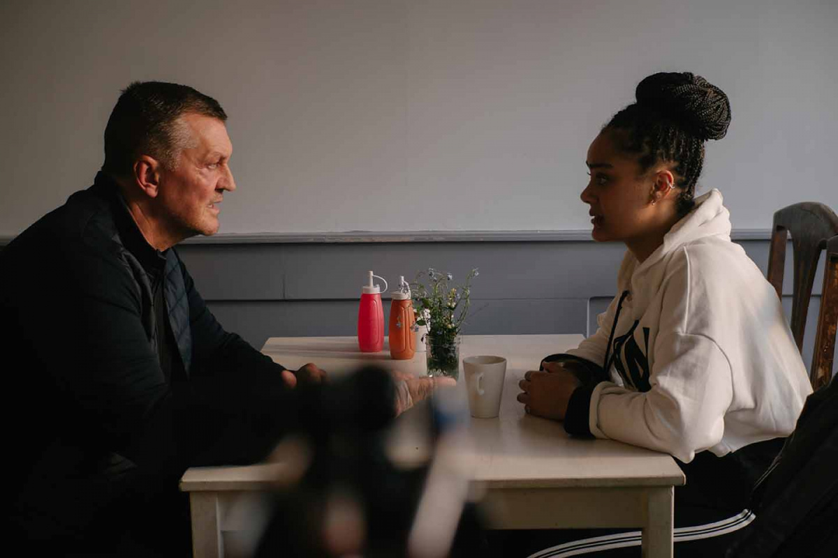 Кадры из Злодей (2020)