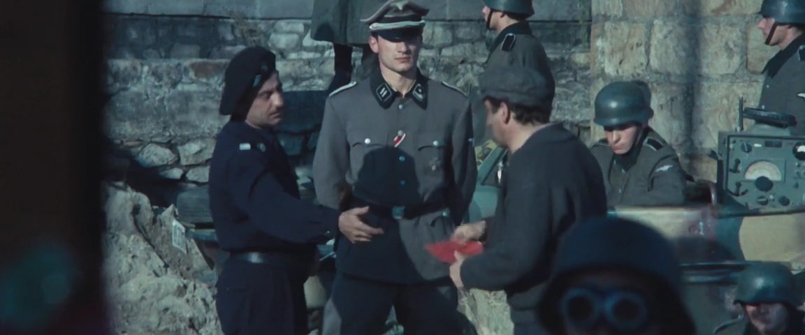 Кадры из Один человек лишний (1967)