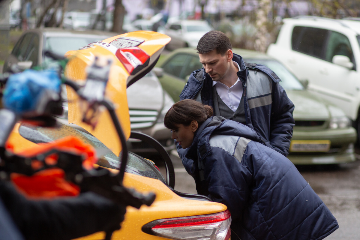 Кадры из Стюардесса (2021)