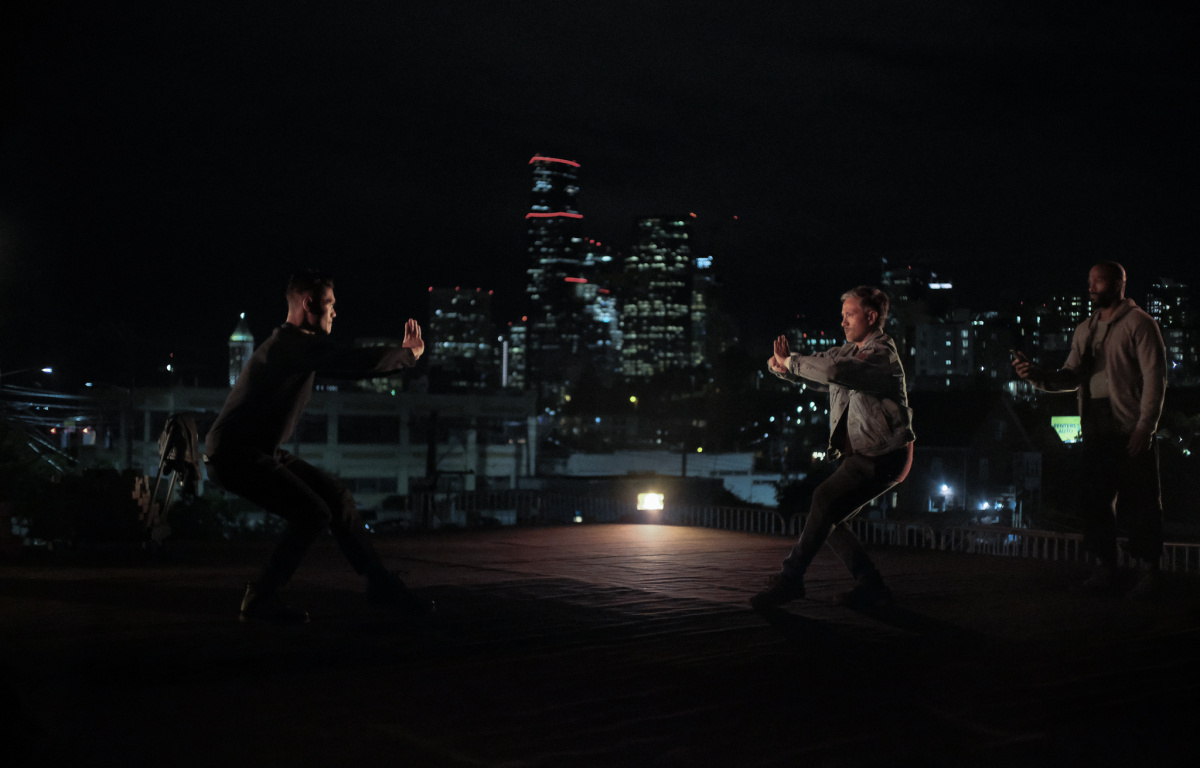 Кадры из Бумажные тигры (2020)