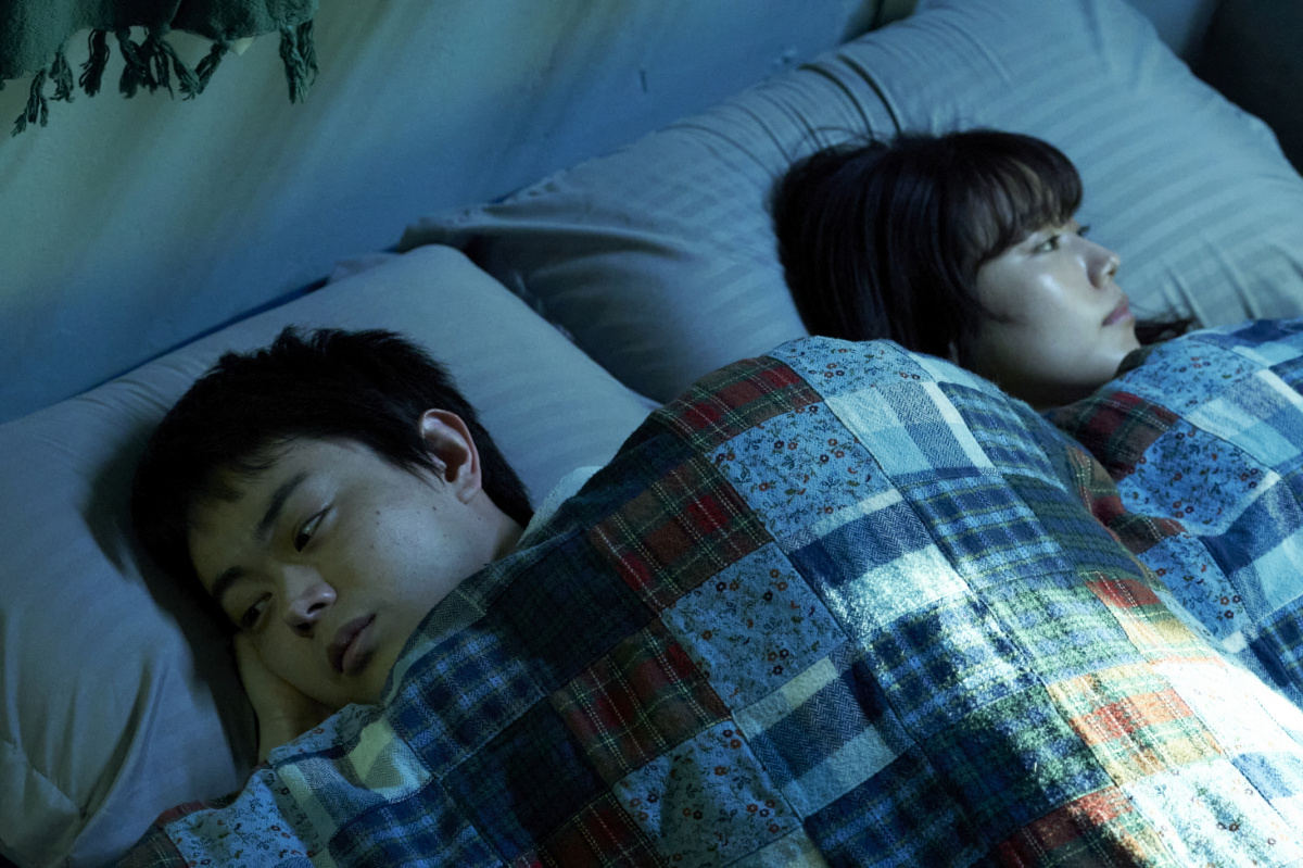 Кадры из Любовь – как букет цветов (2021)