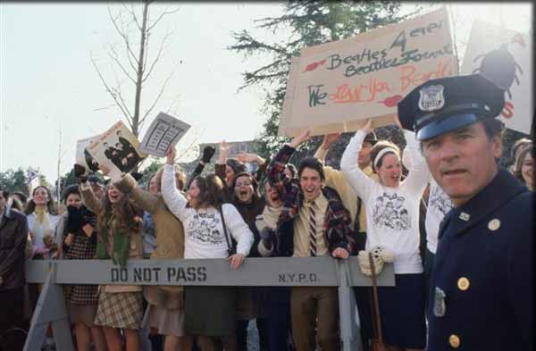 Кадры из Я хочу держать тебя за руку (1978)