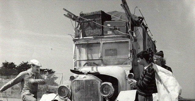 Кадры из Хлеб в траве (1954)