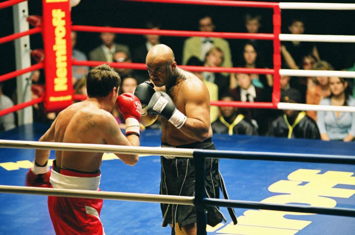 Кадры из Неваляшка (2007)