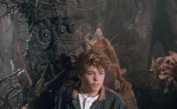 Кадры из Бесконечная история 3: Спасение (Побег из) Фантазии (1994)