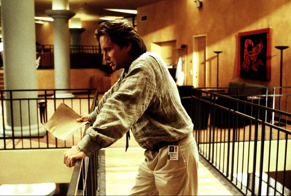 Разоблачение (1994)