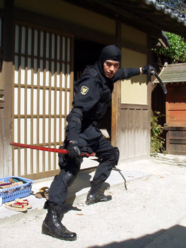 Кадры из Изо (2004)