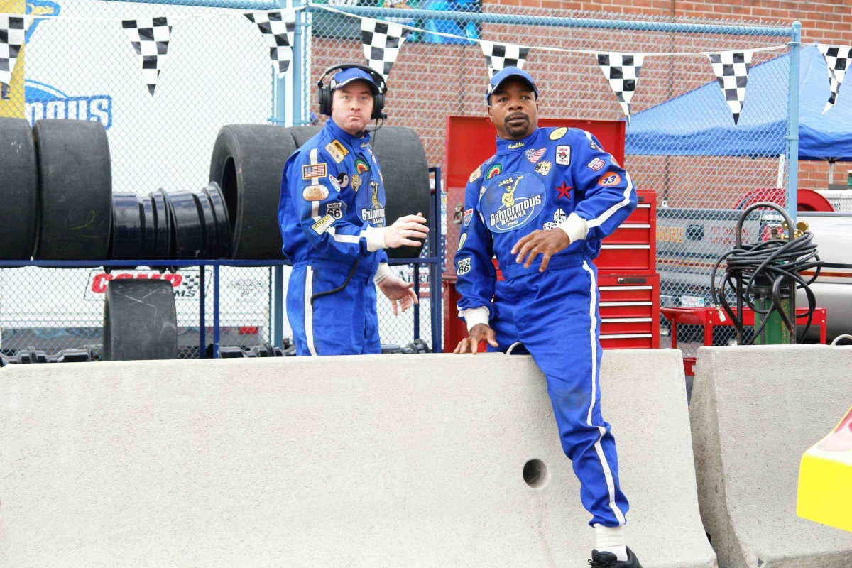 Кадры из Мстители (2007)