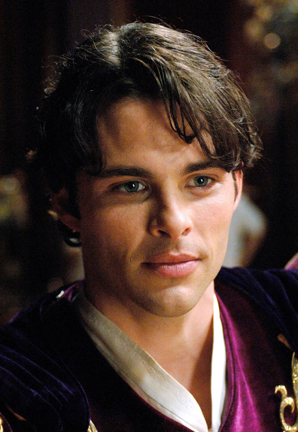 Кадры из Зачарованная (2007)