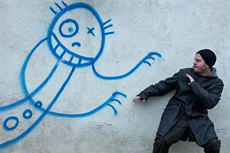 Кадры из 12:08 к востоку от Бухареста (2006)