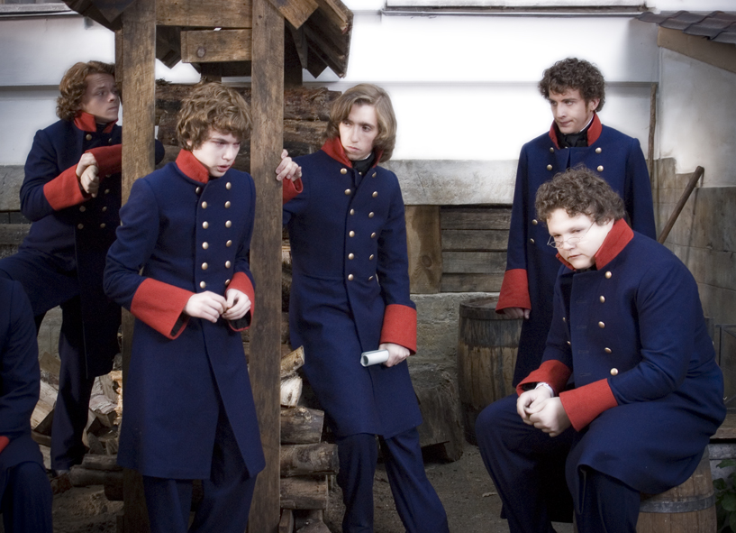 Кадры из 18-14 (2007)