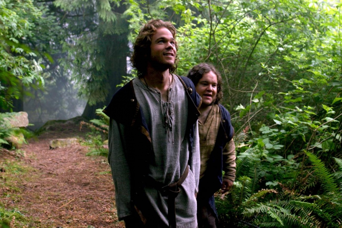 Кадры из Волшебник Земноморья (2005)