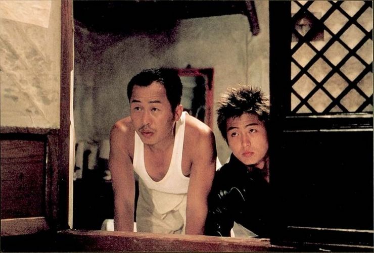 Кадры из Мападо (2005)