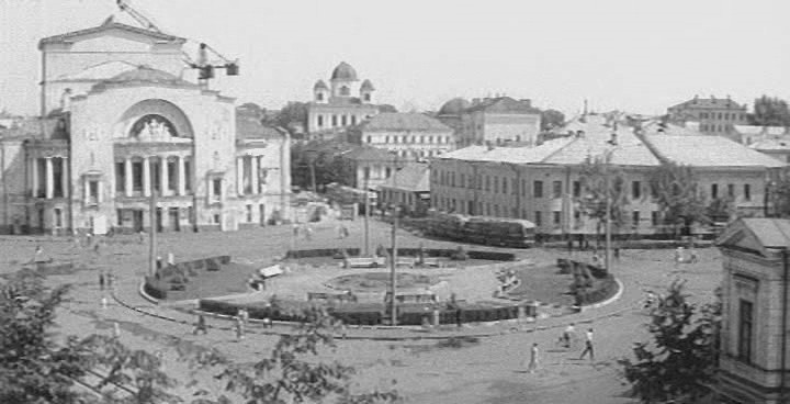 Кадры из Женщины (1966)