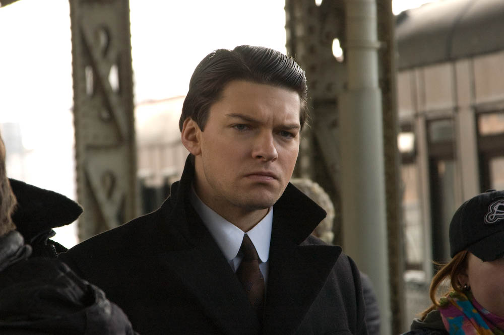 Кадры из Исаев (2009)