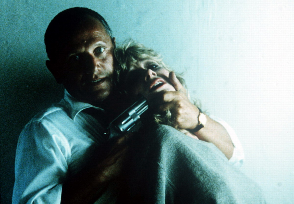 Кадры из Полицейский из Беверли-Хиллз (1984)