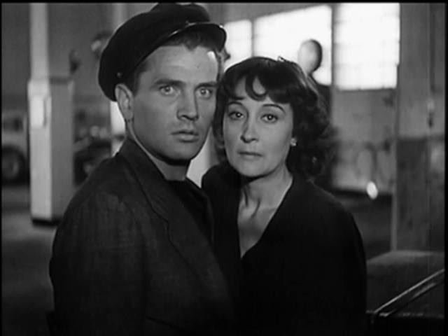 Кадры из Одержимость (1943)