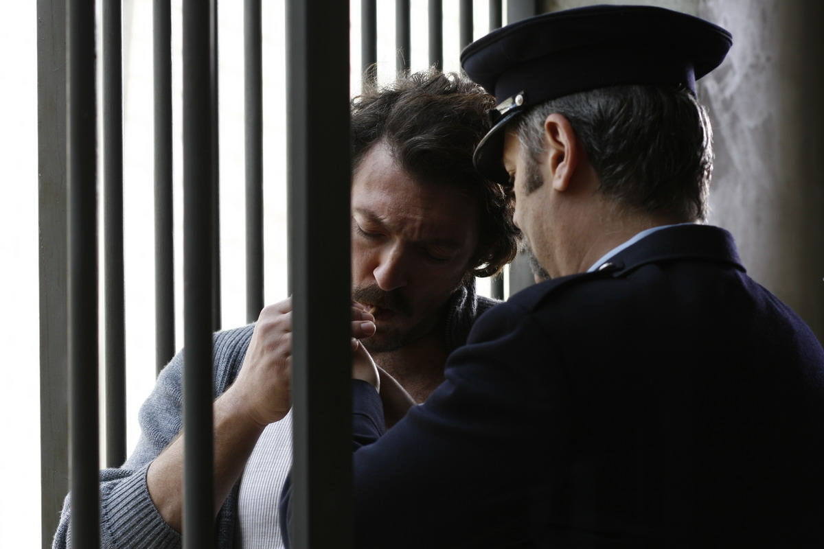 Кадры из Враг Государства №1: Легенда (2008)