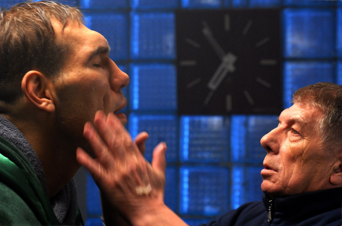 Кадры из Каменная башка (2009)