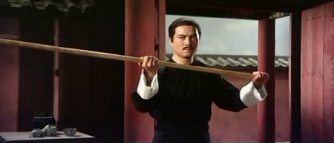 Кадры из Монах с железным кулаком (1977)