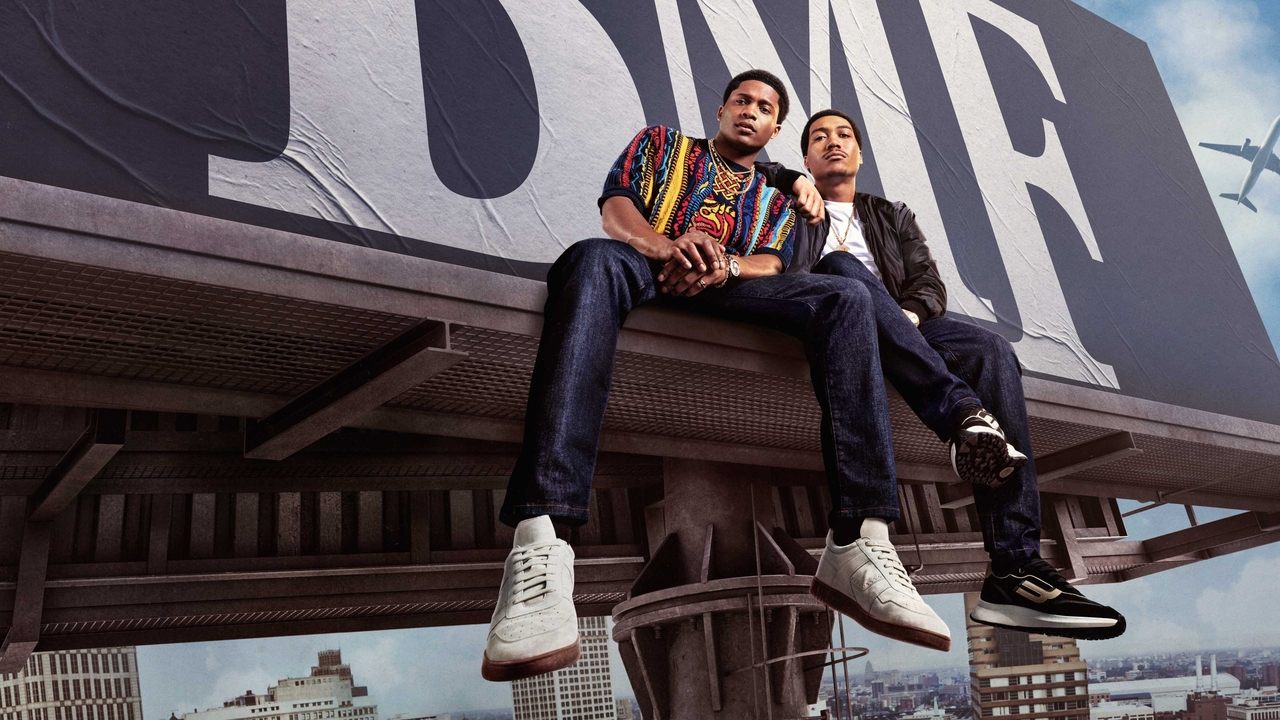 Кадры из Семья черной мафии (2021)