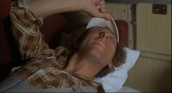 Кадры из Фантоцци против всех (1980)