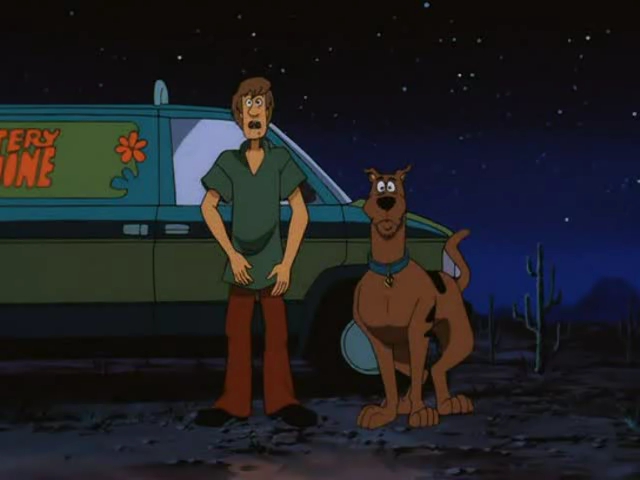 Кадры из Скуби-Ду! и нашествие инопланетян (2000)