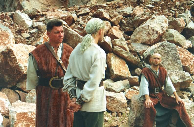 Кадры из Ведьмак (2002)