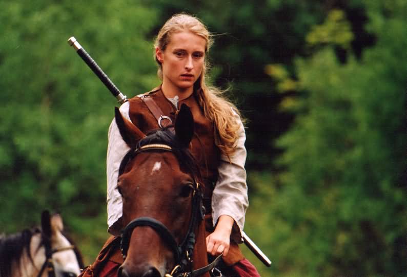 Кадры из Ведьмак (2002)