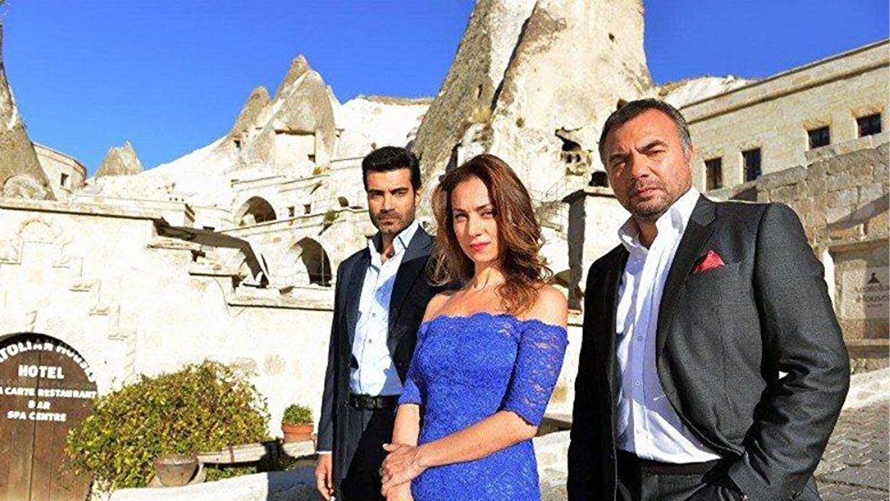 Кадры из Жить вопреки всему (2013)