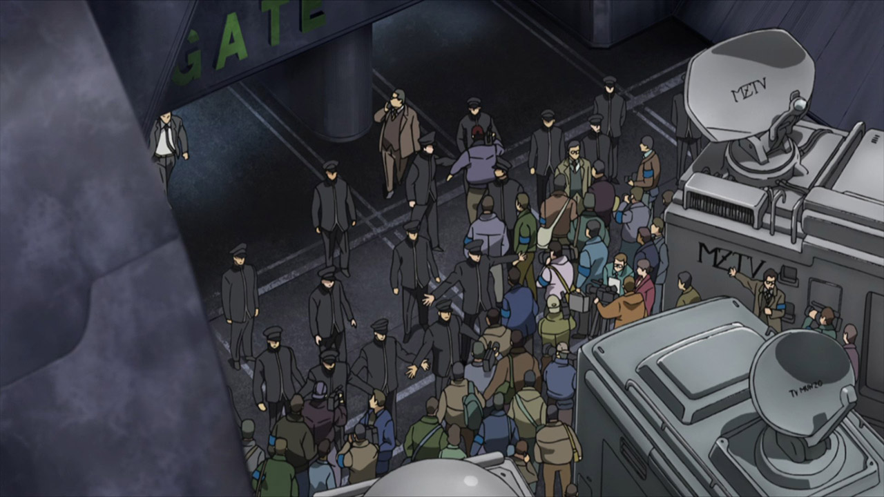 Кадры из Мобильный воин Гандам: Истоки. Прибытие Красной кометы (2019)