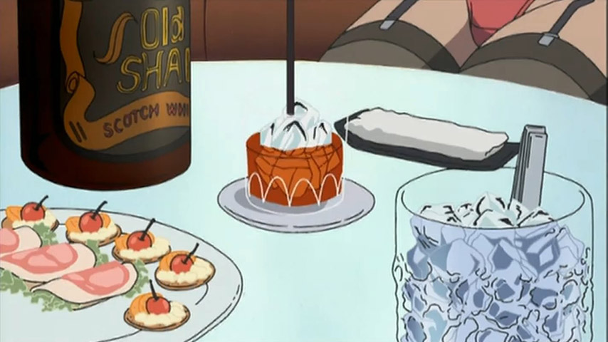 Кадры из Розовый Мотылек, воительница в неглиже (2003)