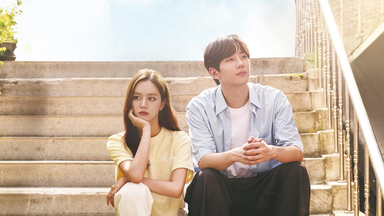 Кадры из Вам помочь? / Дворецкий за 100 вон (2022)