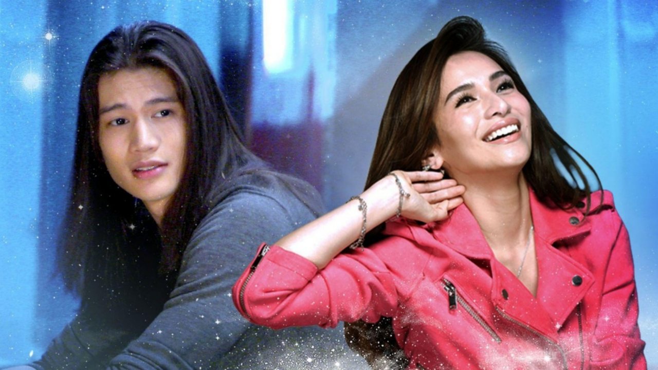 Кадры из Моя любовь со звезды (2017)