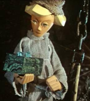 Смотреть Медной горы хозяйка на хдрезка онлайн в HD качестве 720p